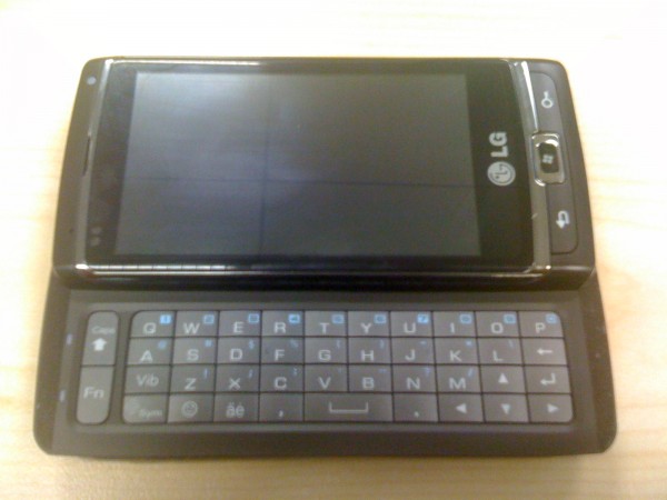 Windows Phone 7 Spotted at the Microsoft Innovation Centre!