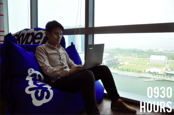 Prepping for presentations and meetings, coding and replying questions from the developer community are a big part of a DE's life.