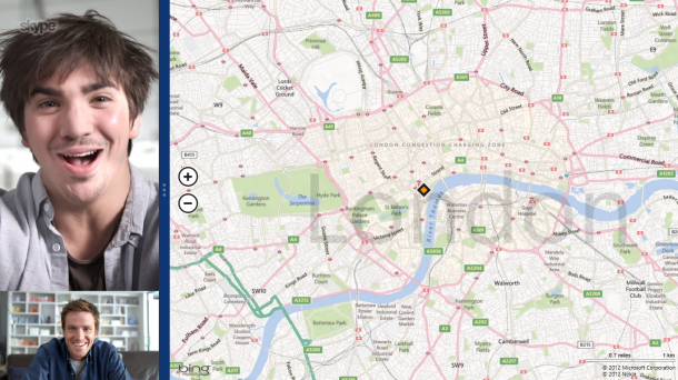 Snapped view makes it easier to chat and share information